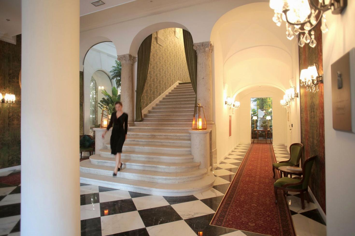 Lobby élégant